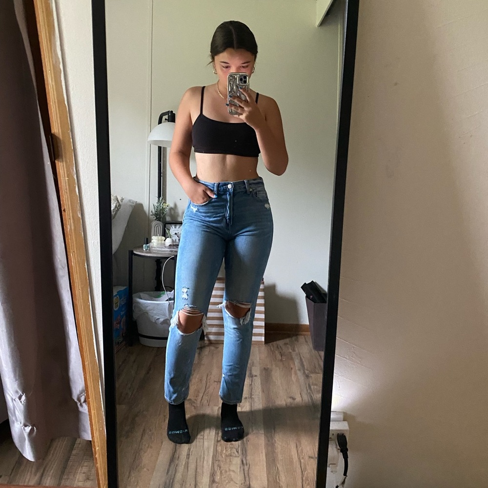 American Eagle mom jeans - size 4